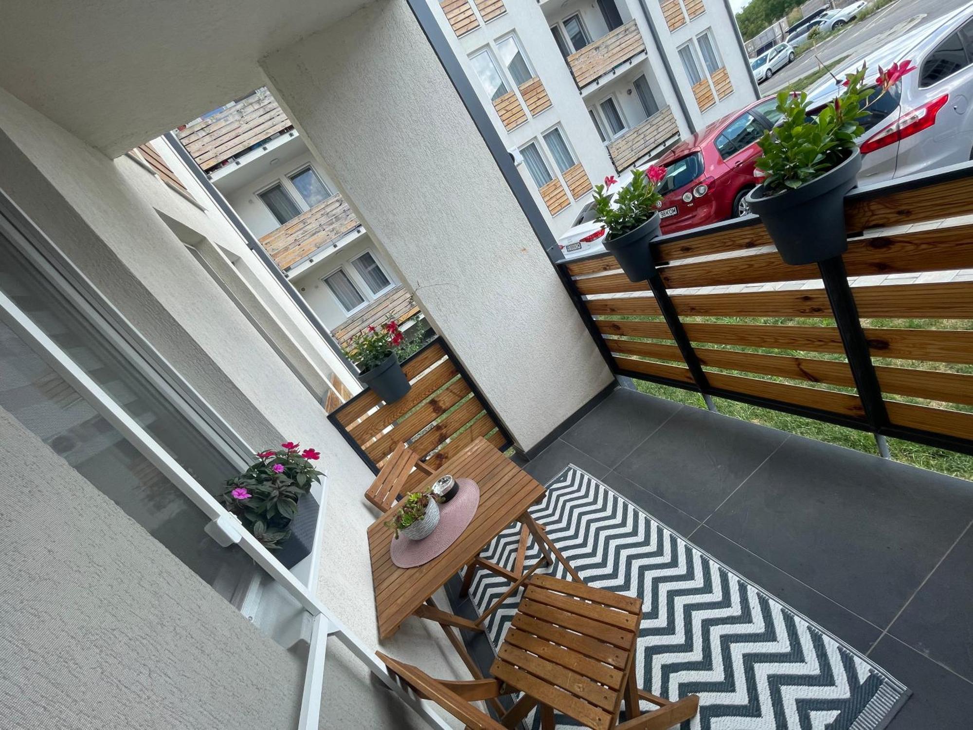 Apartmán Apartament Bella Târgu-Mureş Exteriér fotografie